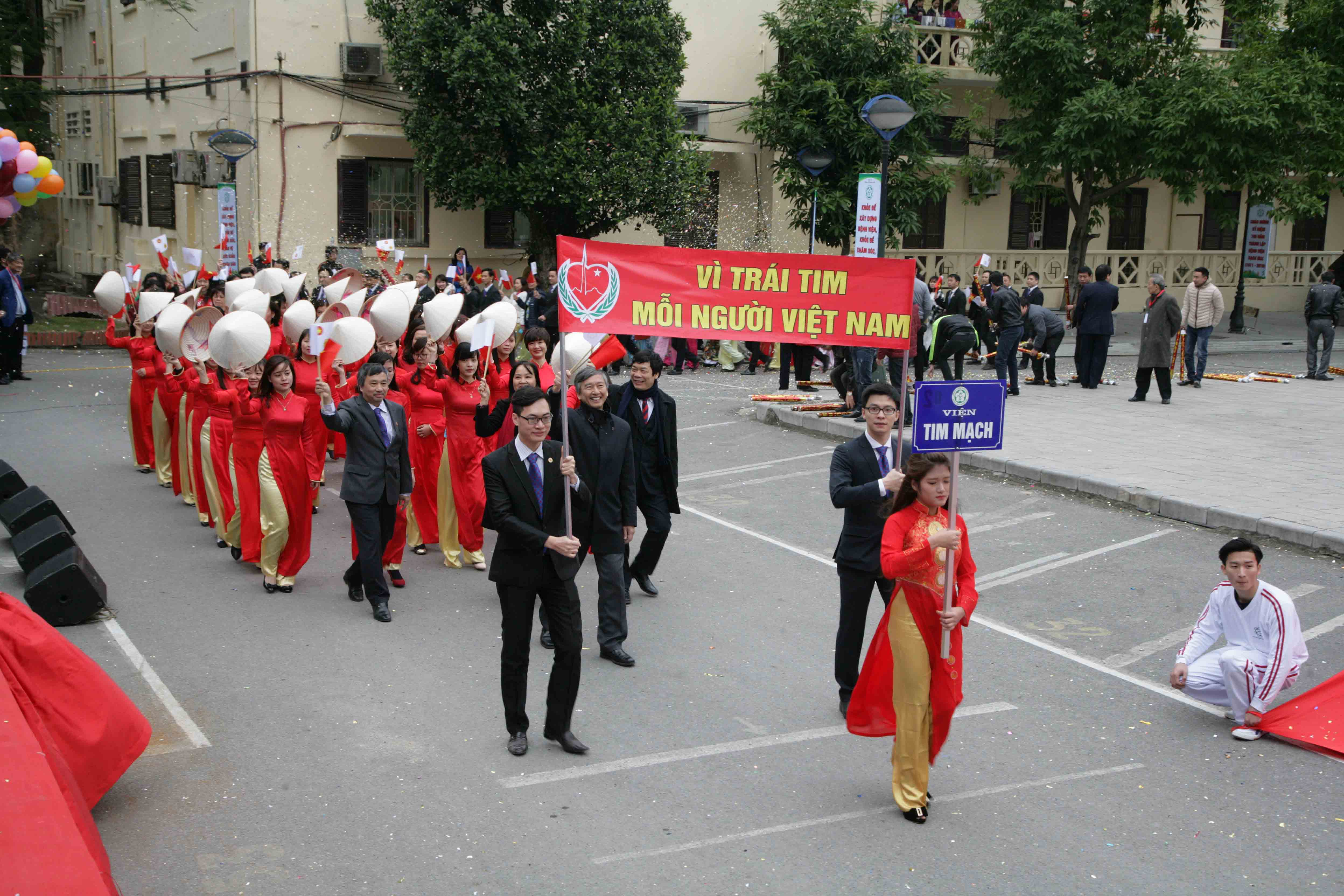 vin_tm.jpg vin_tm.jpg