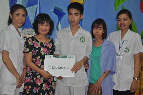 hien_3.jpg hien_3.jpg