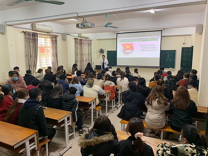 sinh vien tinh nguyen truong cao dang y te bach mai va tet tan suu dac biet tai benh vien2