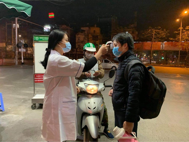 sinh vien tinh nguyen truong cao dang y te bach mai va tet tan suu dac biet tai benh vien5