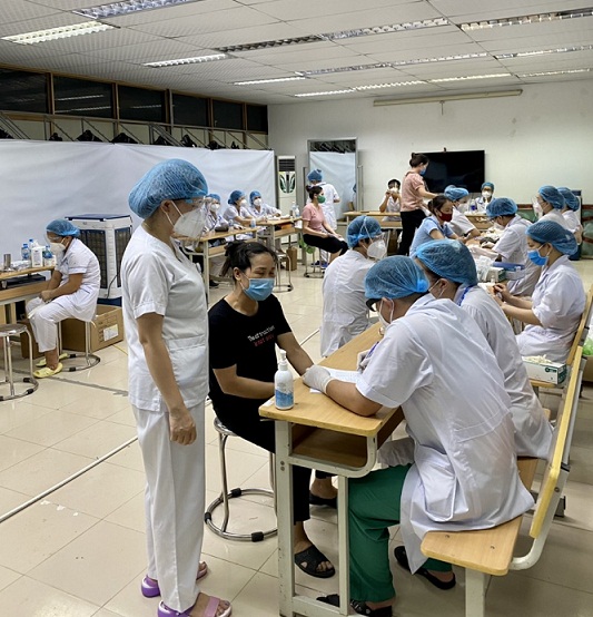 59e9d4eb914c64123d5d