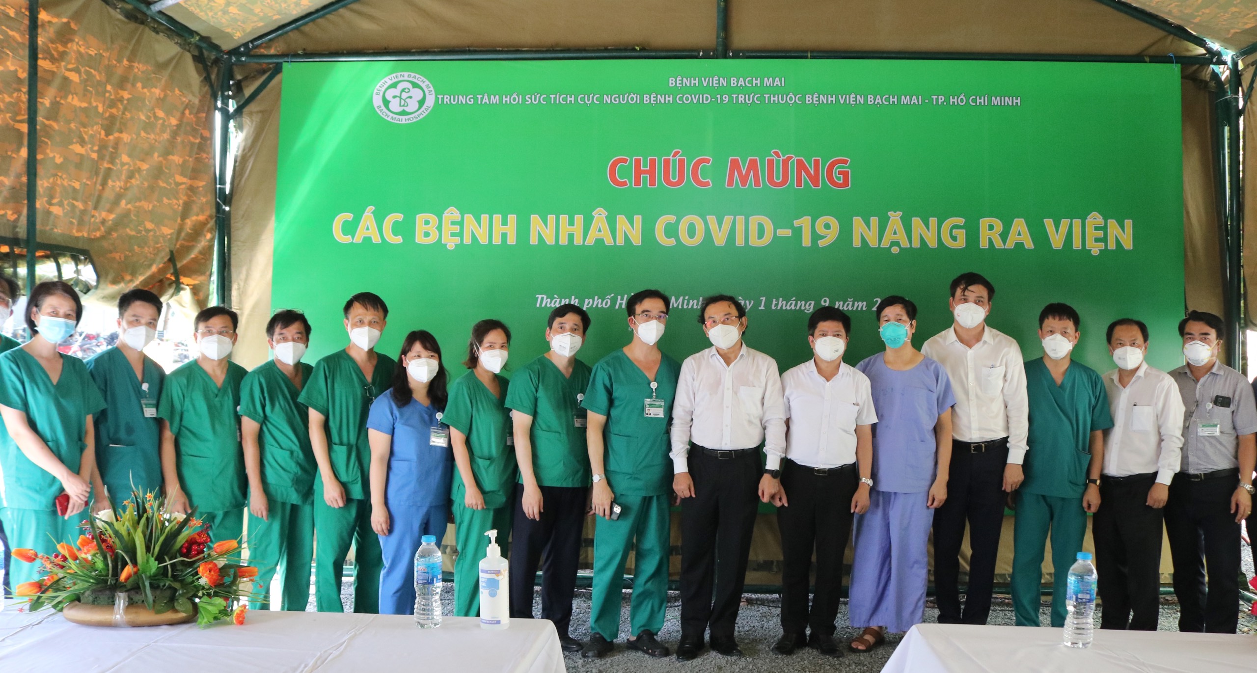 nhung benh nhan covid 19 trung tam hoi suc tich cuc bvbm dau tien ra vien1