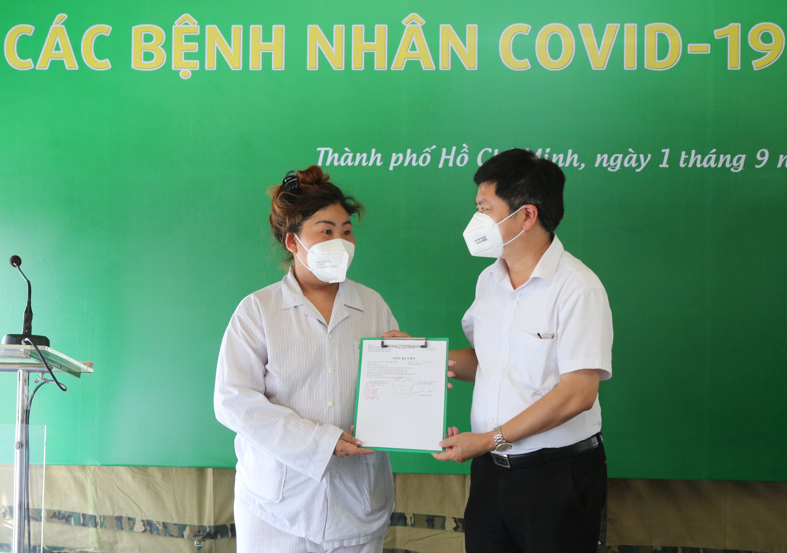 nhung benh nhan covid 19 trung tam hoi suc tich cuc bvbm dau tien ra vien4