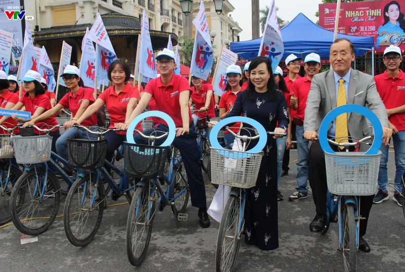 img2800 15419086290861787048319 crop 15419087215171258086543 15419087543071779947545