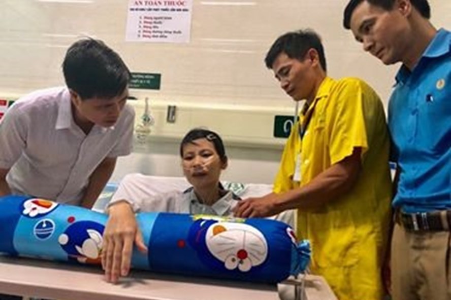 65425623 53856405690