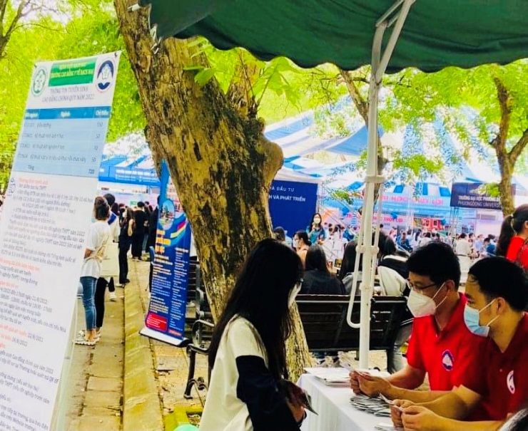 9.5.2022 tuyen sinh 4