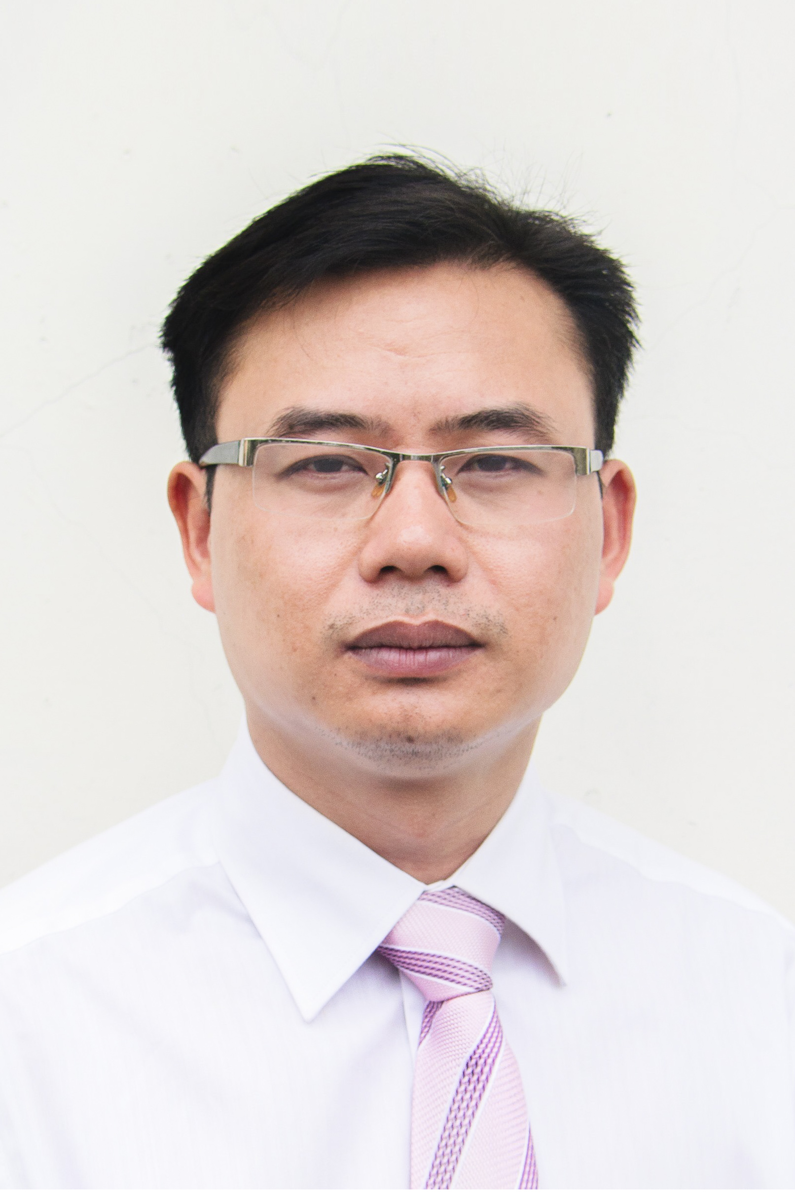 ThS Phong