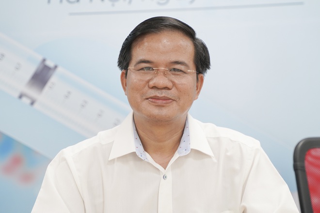 co nhung bieu hien nay sau tiem vac xin can den ngay co so y te