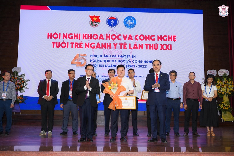 z3854103115087 c8a6208307d0459ad6f9d34d3f61ed3a