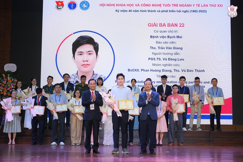 z3854103248569 4d663f0d58f4ac2b92cc9df12f6bc554