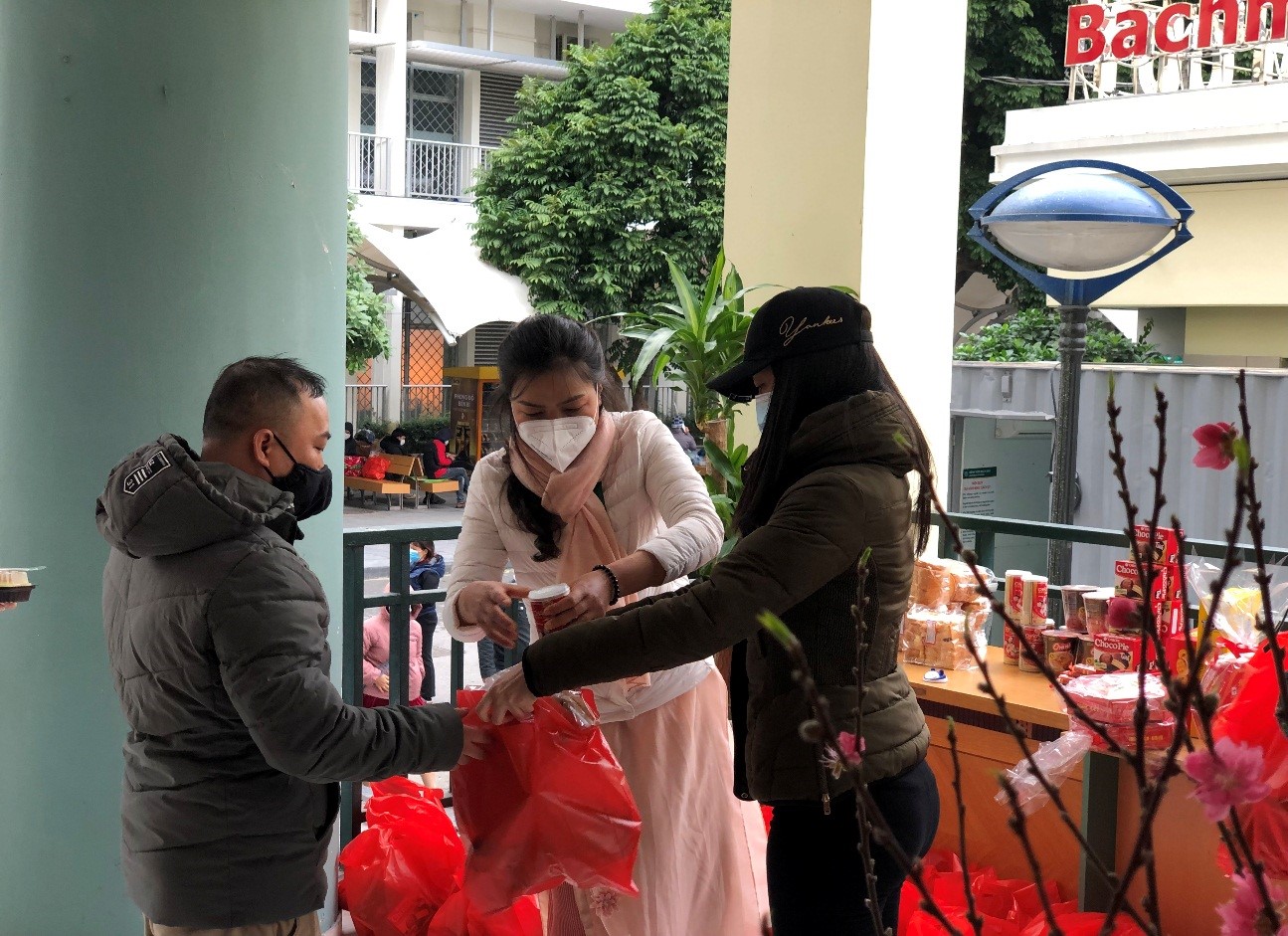 gian hang tet 0 dong8