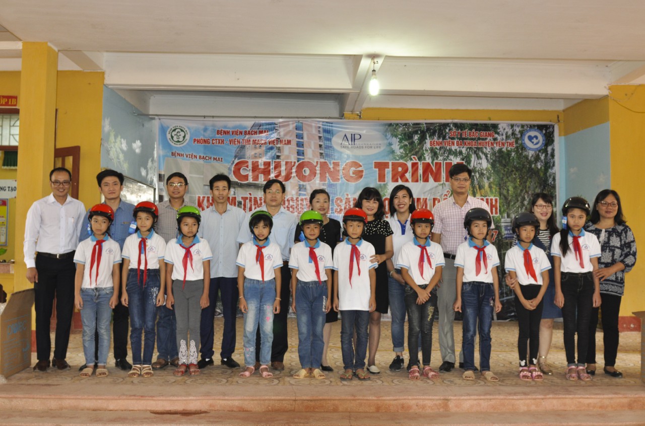 doan cong tac tang mu cho cac chau