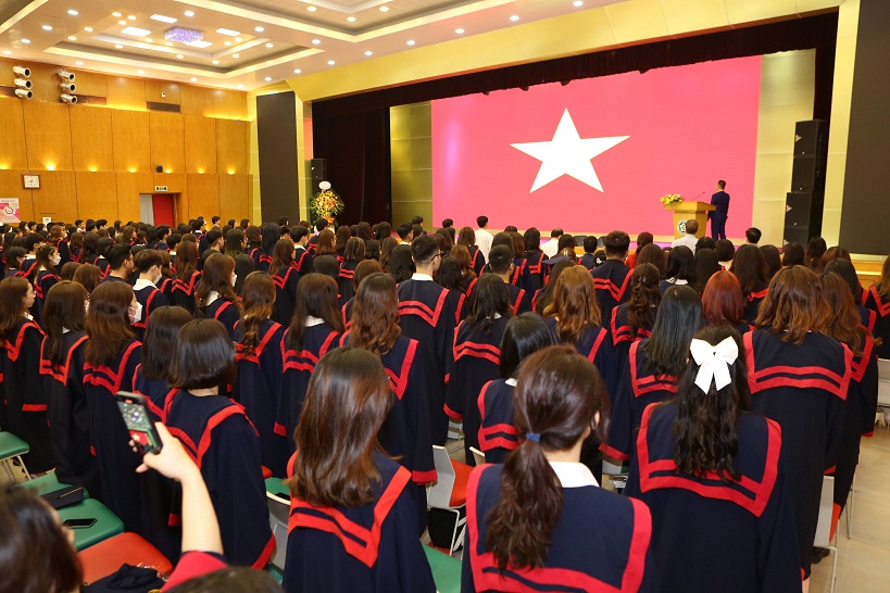 22.4.2022 trao bang 4