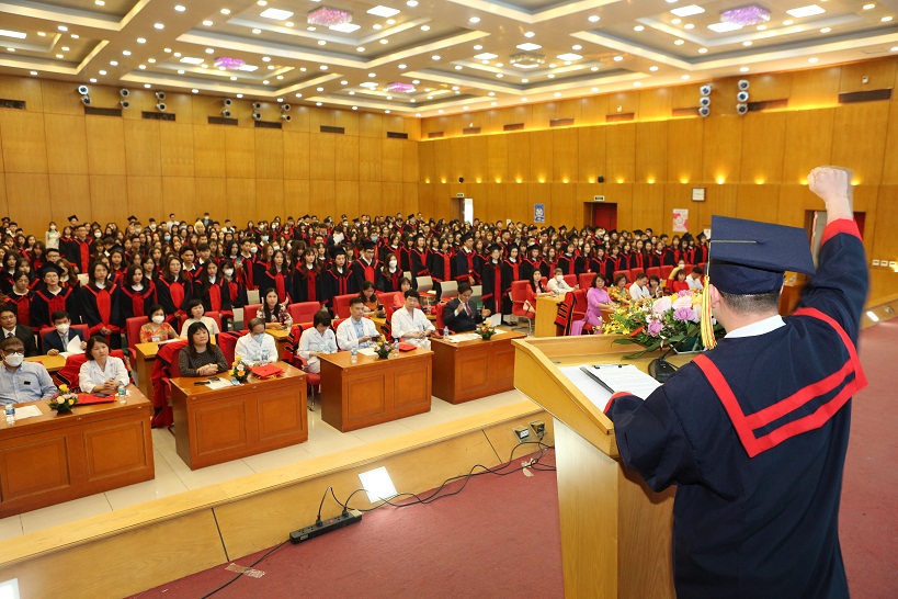 2ee30d0136b1f8efa1a0