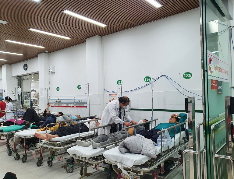 BS Chi tham kham cho bn