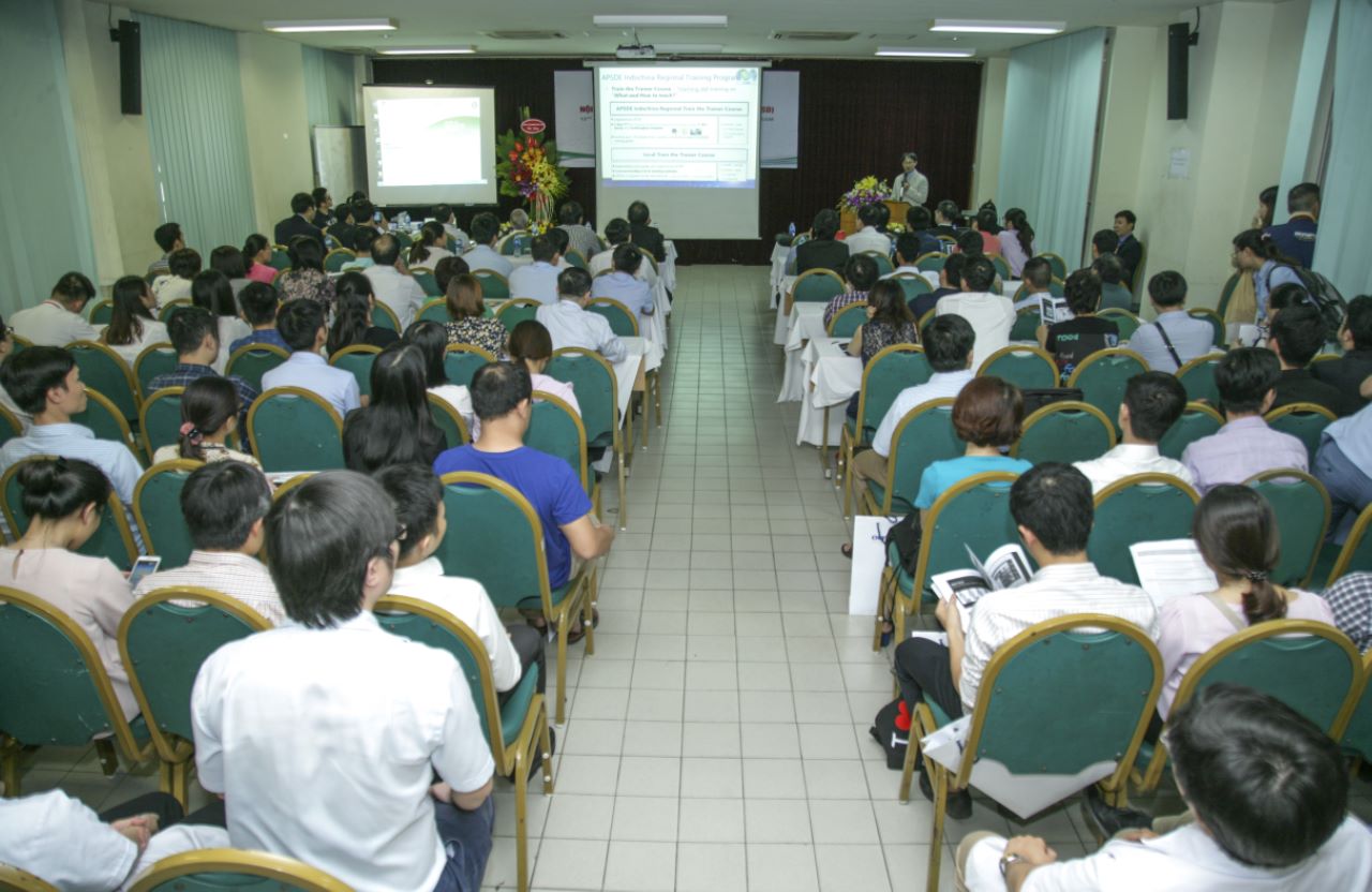 toan canh lop dao tao