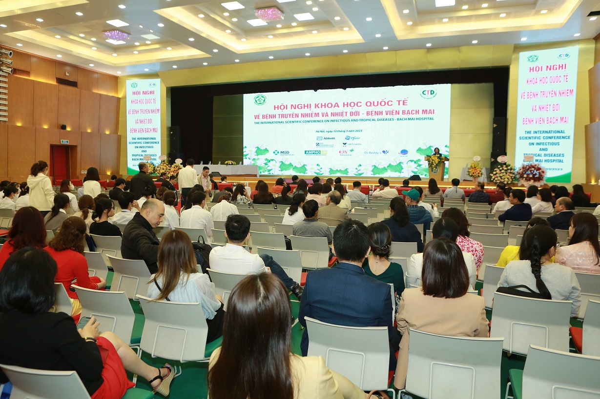 z4170637987253 80f13667ff4547e5ef285fda92939601