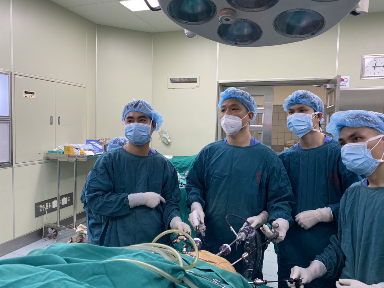 17.3.2022 ekip bai dai trang