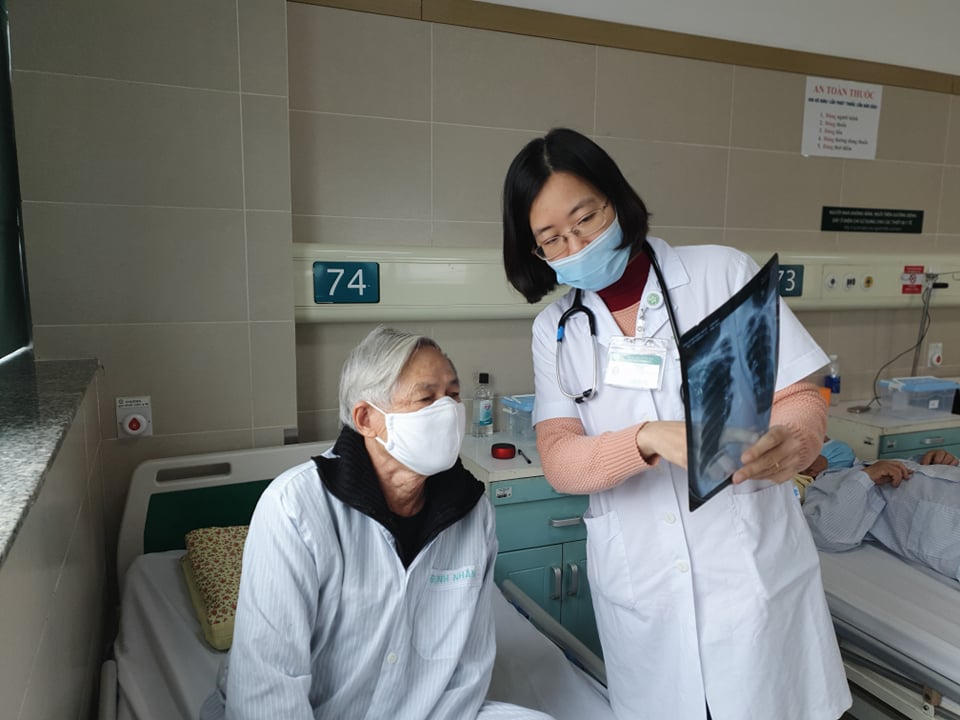 bs Thuy ktr aphi chup cua Bn