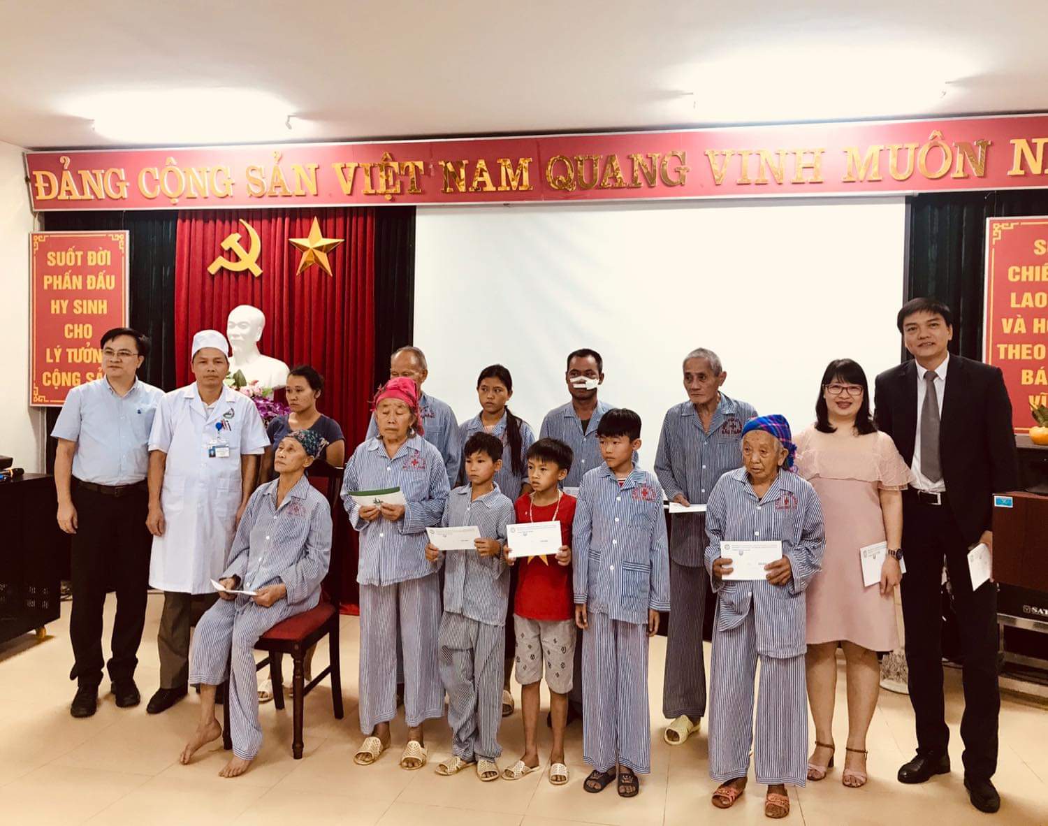 received 305699753932227