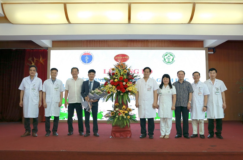 z4353018487713 17c2e7309479a69f0fb666e38241f596