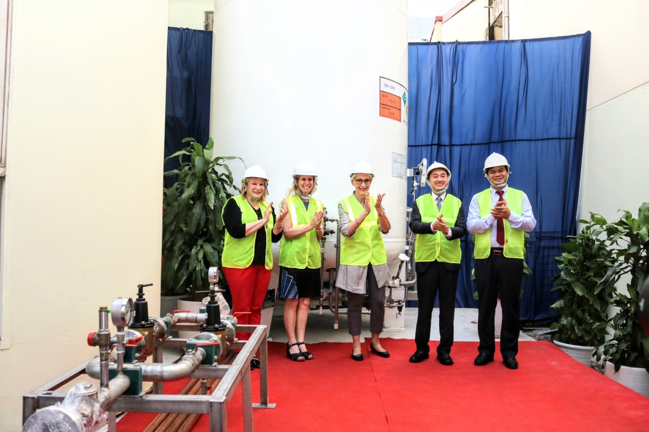 b4d74b94fc323c6c6523