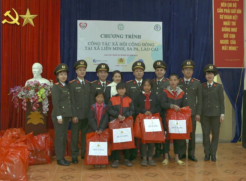 z4158746533696 81527c8d256918ceaa9f72beb4bbb8db