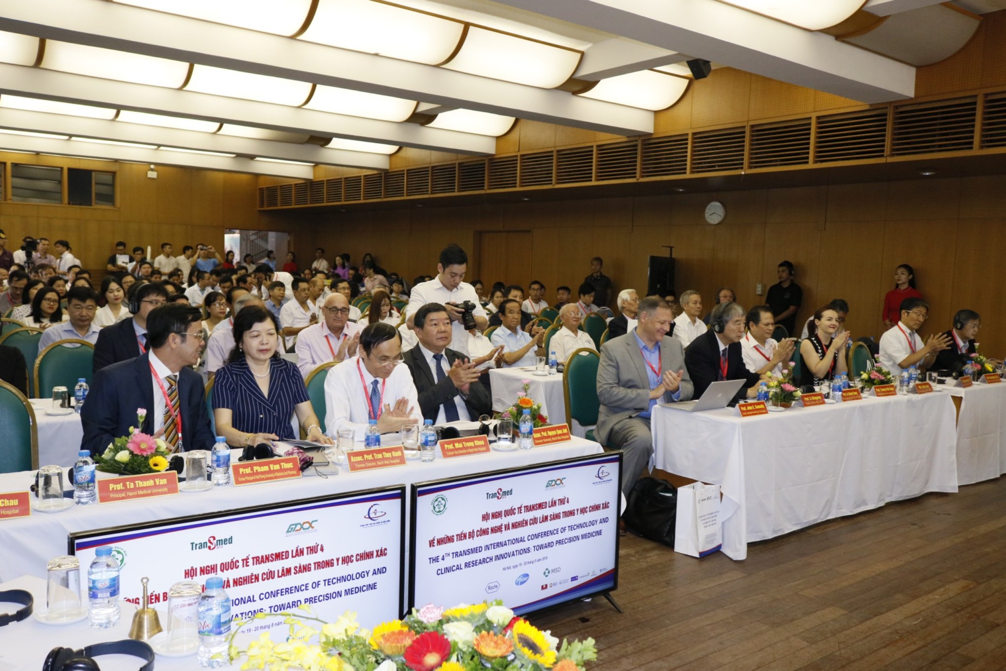 de6f0de5e79300cd5982